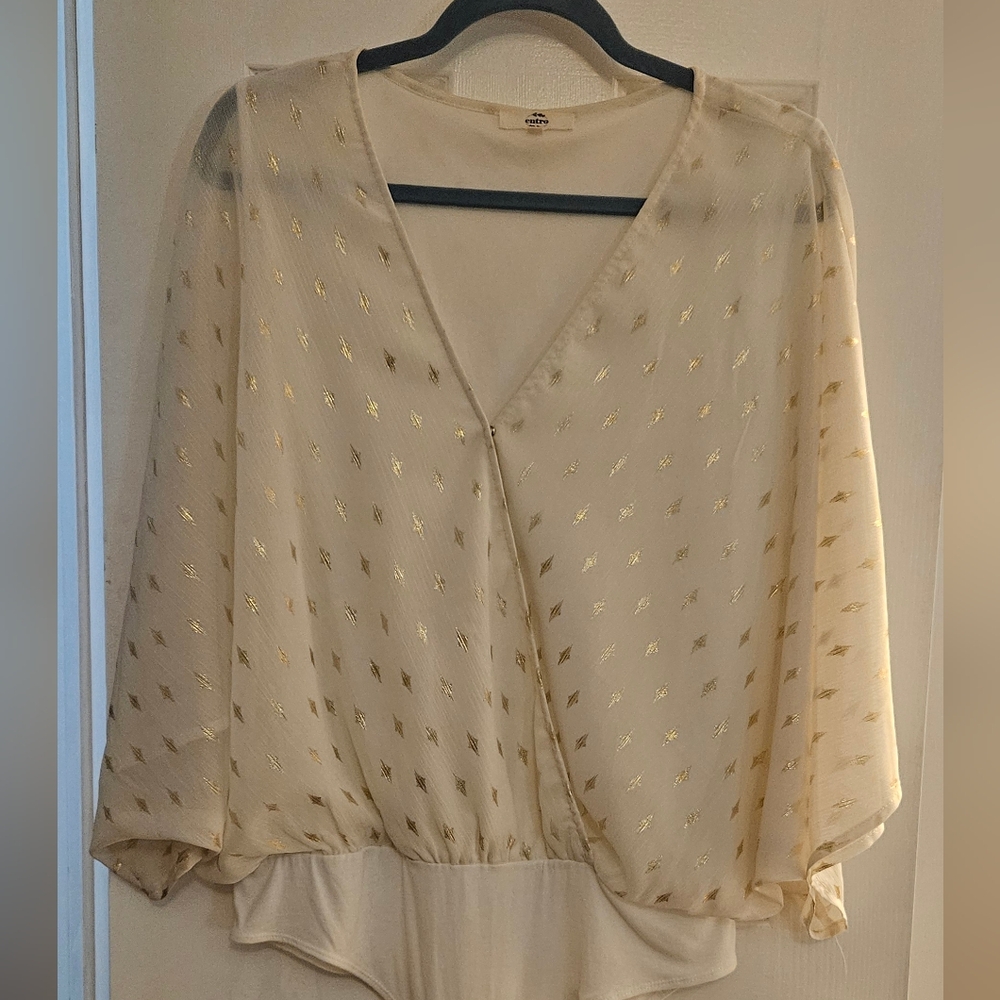 Sexy billowy white blouse with gold lightening bolts
